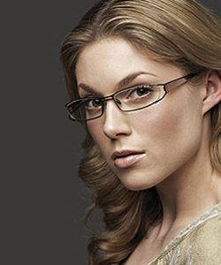 Model wearing ALFRED SUNG glasses